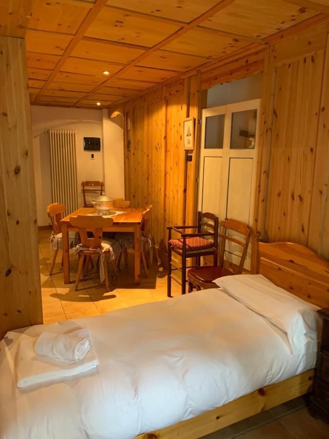 Hotel Capriolo Madesimo Extérieur photo